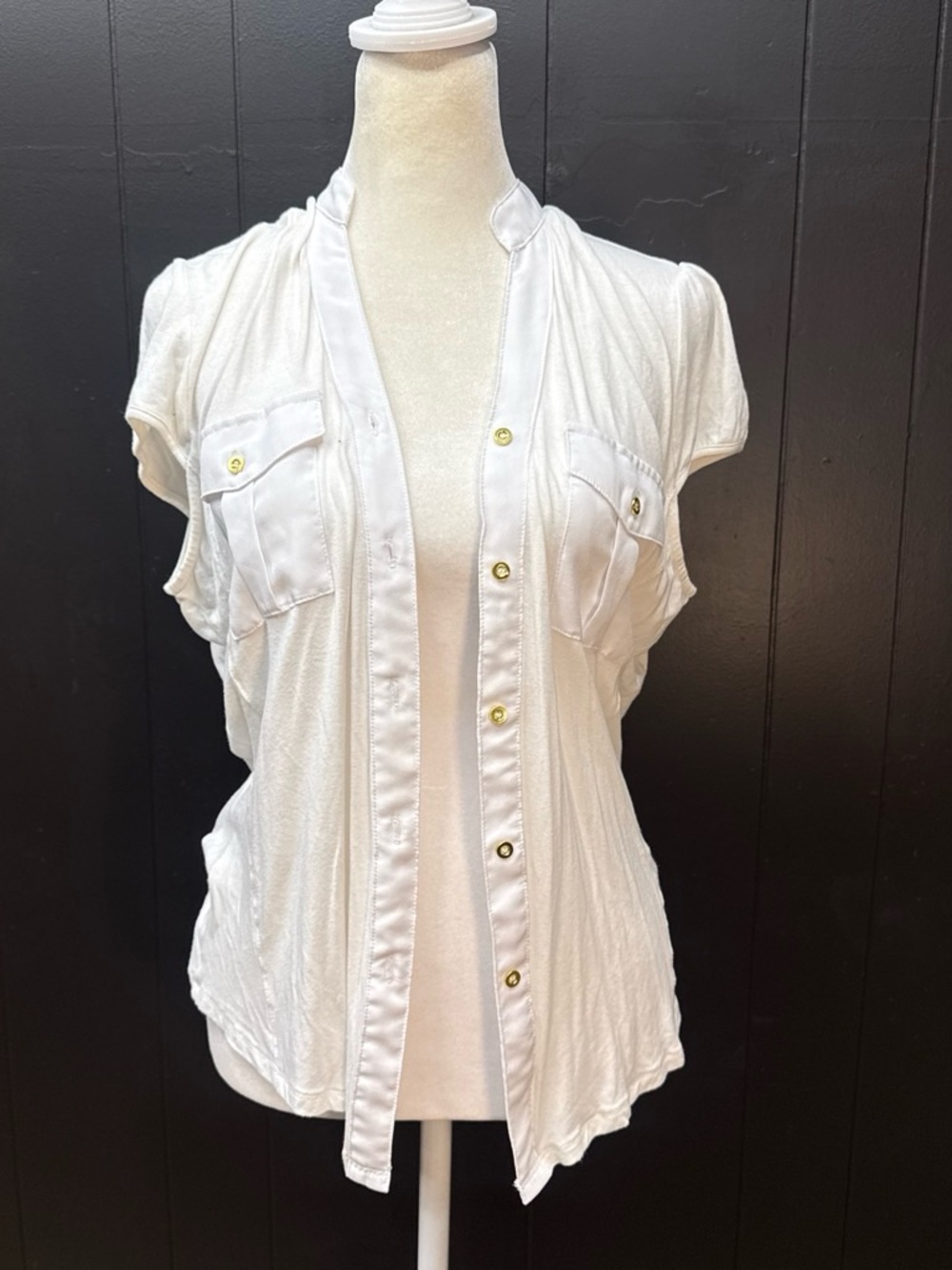 Cielo White Short Sleeve Button-Front Blouse with Gold Buttons